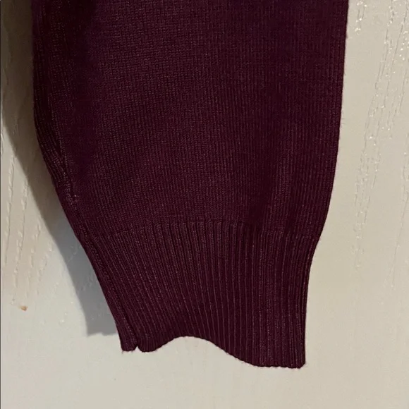 Calvin Klein Cream or Burgundy Soft Turtleneck Sweaters Large New - Picture 12 of 16
